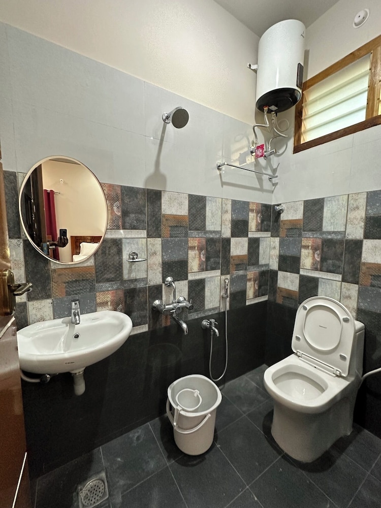 sri apartment homestay 2bhk