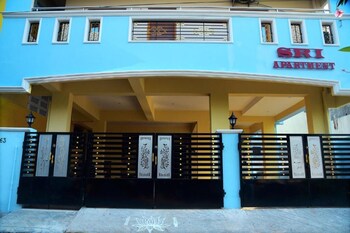 sri apartment homestay 2bhk