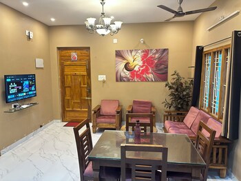 Sri Apartment Homestay 2Bhk,,4 star