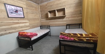 the alpine jungle stay