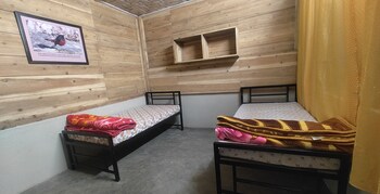 the alpine jungle stay