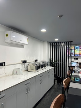 bedchambers serviced apartment golf course gurgaon