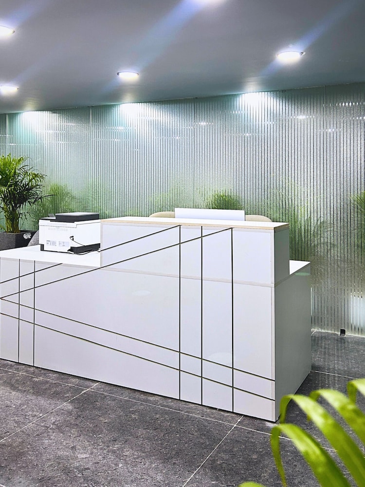 bedchambers serviced apartment golf course gurgaon