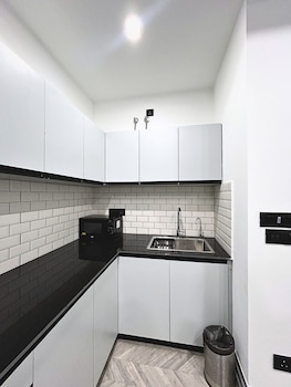 bedchambers serviced apartment golf course gurgaon