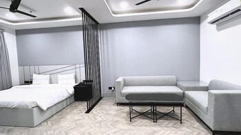 bedchambers serviced apartment golf course gurgaon