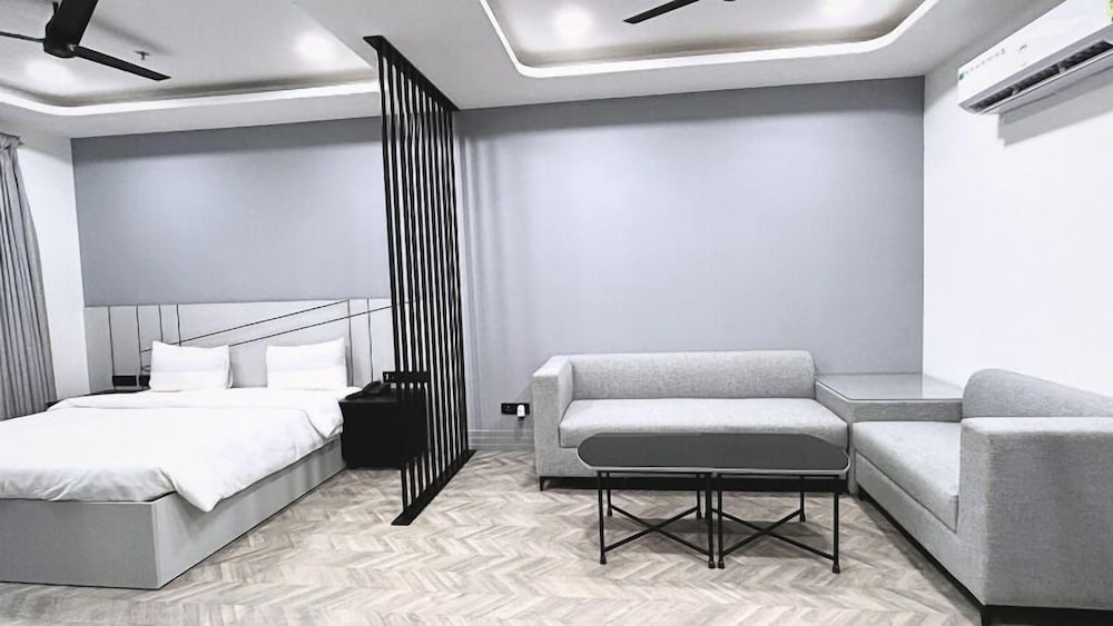 bedchambers serviced apartment golf course gurgaon
