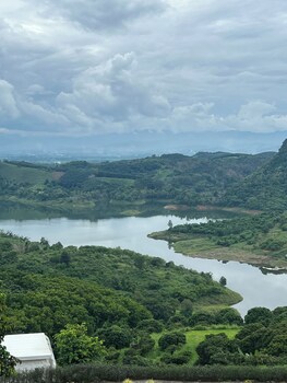 Make Me See Cloud,,4 star