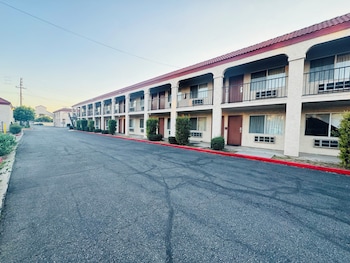 Casa Blanca Hotel & Suites Azusa,,3 star