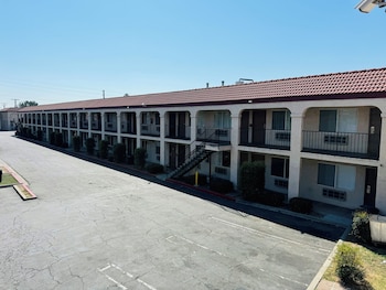 Casa Blanca Hotel & Suites Azusa,,3 star