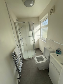 Large 8 Bedroom House In Edgbaston,,3 star