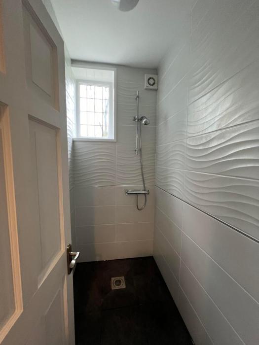 large 8 bedroom house in edgbaston