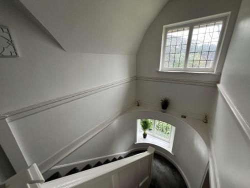 large 8 bedroom house in edgbaston