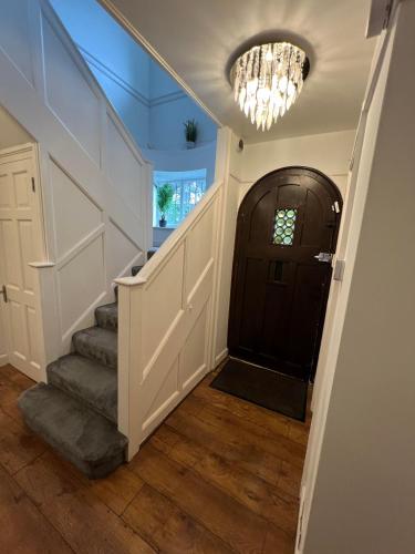 large 8 bedroom house in edgbaston