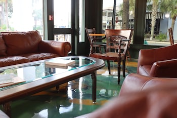 The Roanoke Hotel,,2 star