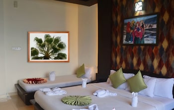 the star continental and spa