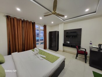 the star continental and spa