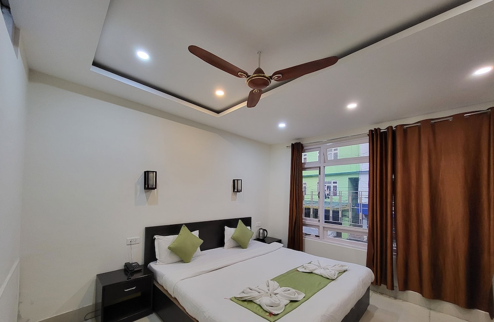 the star continental and spa