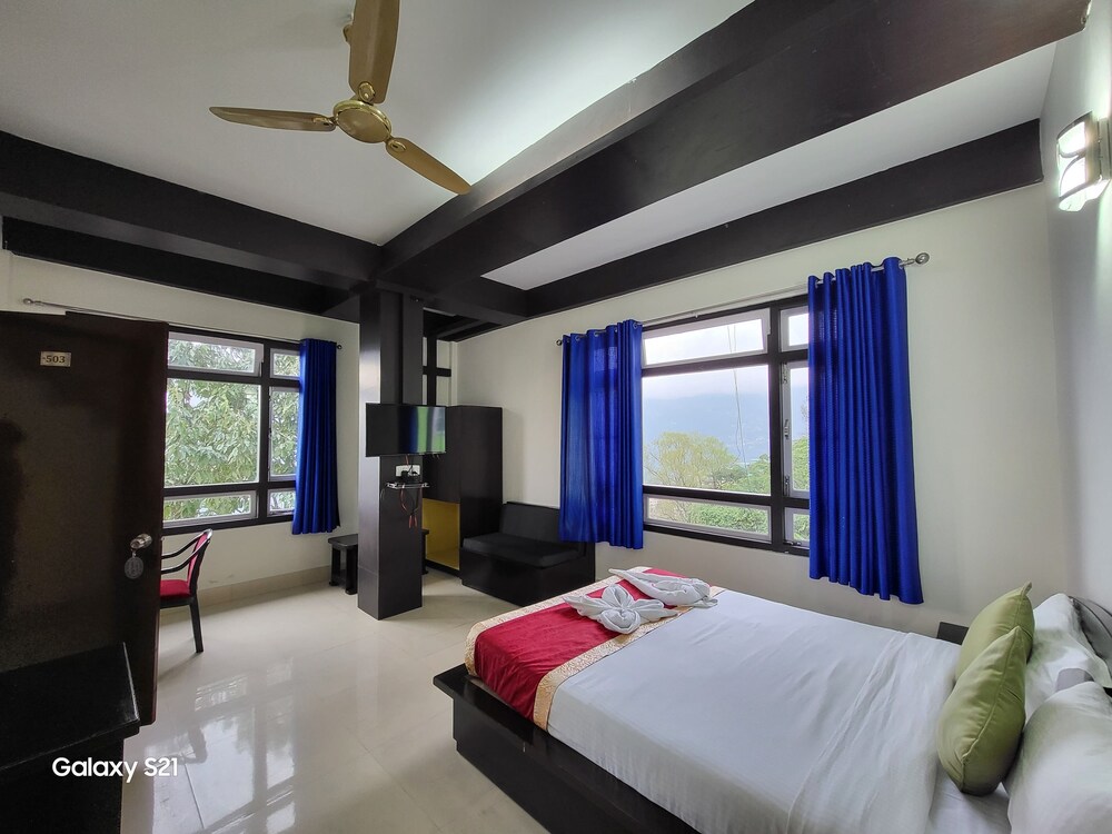 the star continental and spa