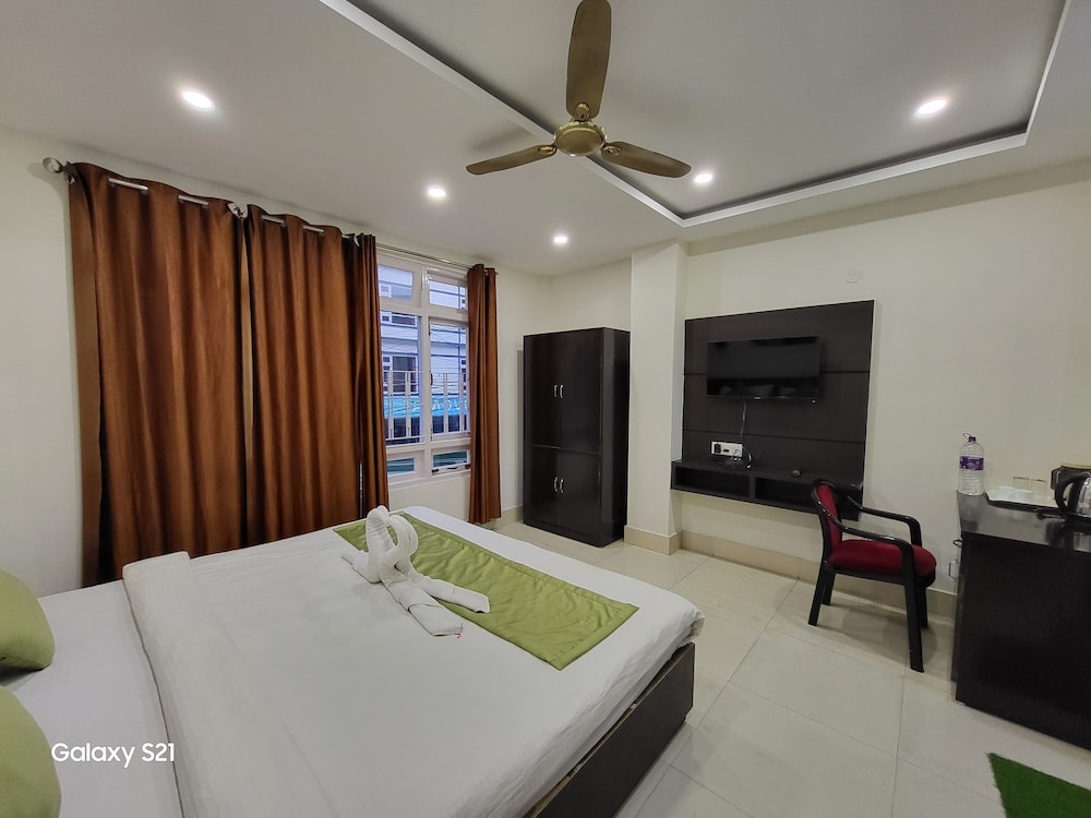 the star continental and spa