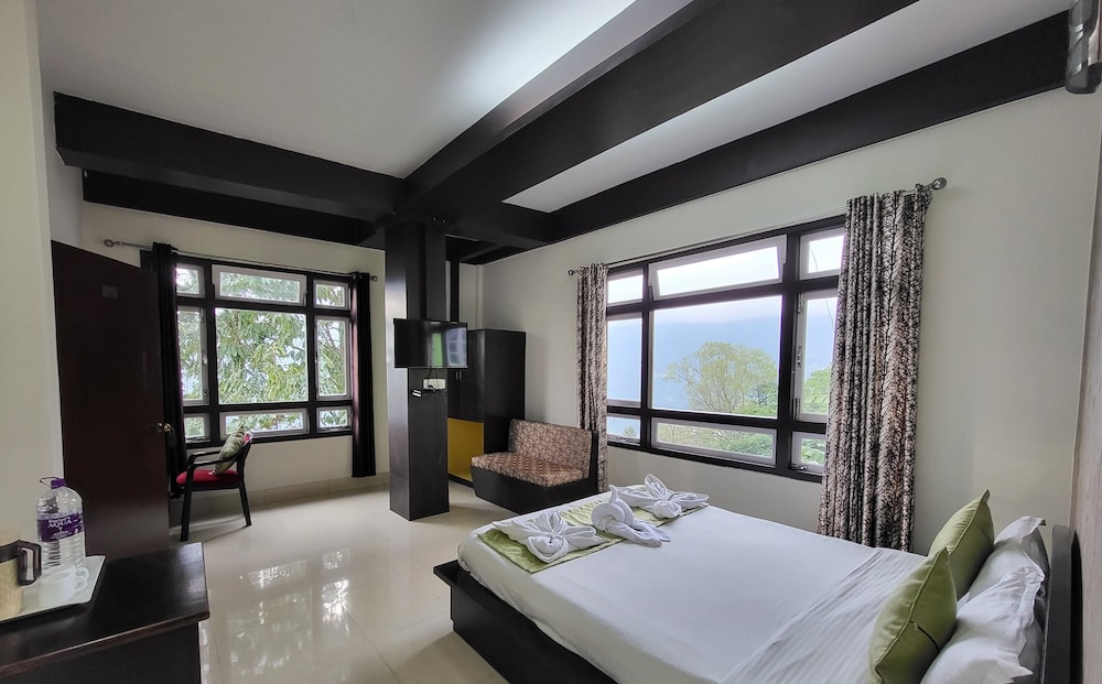 the star continental and spa