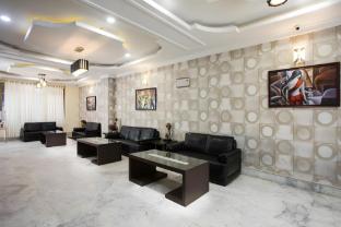 the star continental and spa