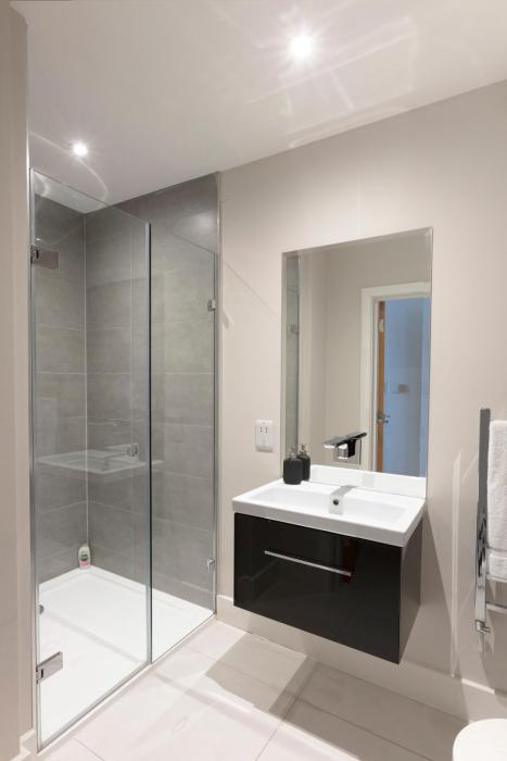 fabulous central windsor town house