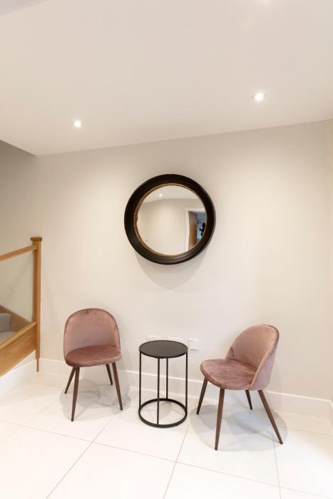 stunning central windsor town house