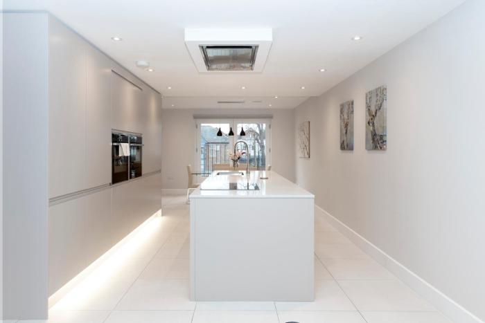 stunning central windsor town house