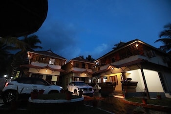 Lake Tree Homes And Resorts,,2 star