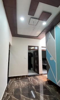 rk paying guest house