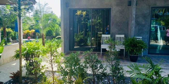 malai maikhao near beach