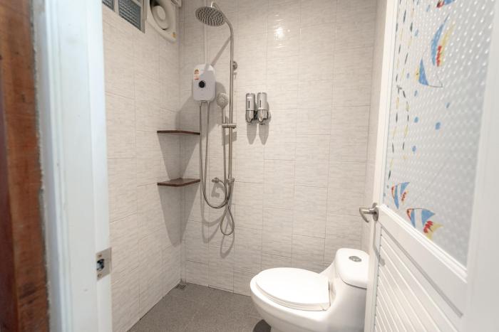 malai maikhao near beach