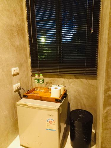 malai maikhao near beach