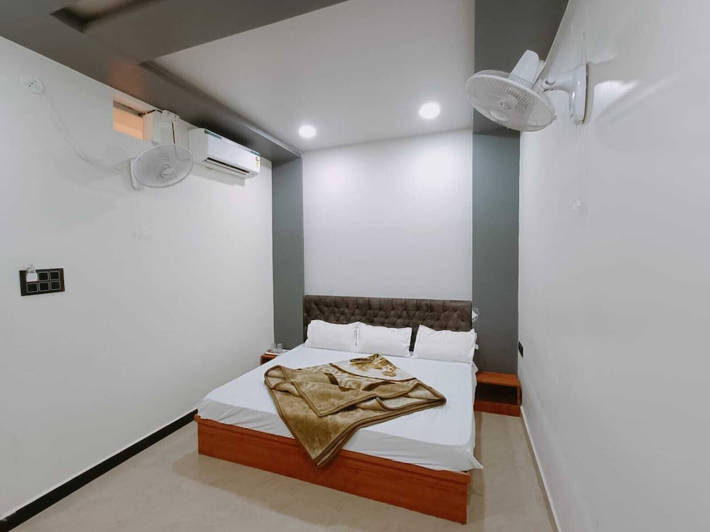 hotel shreem