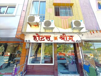 hotel shreem