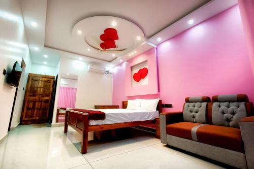 Ocean Queen Palace,,4 star