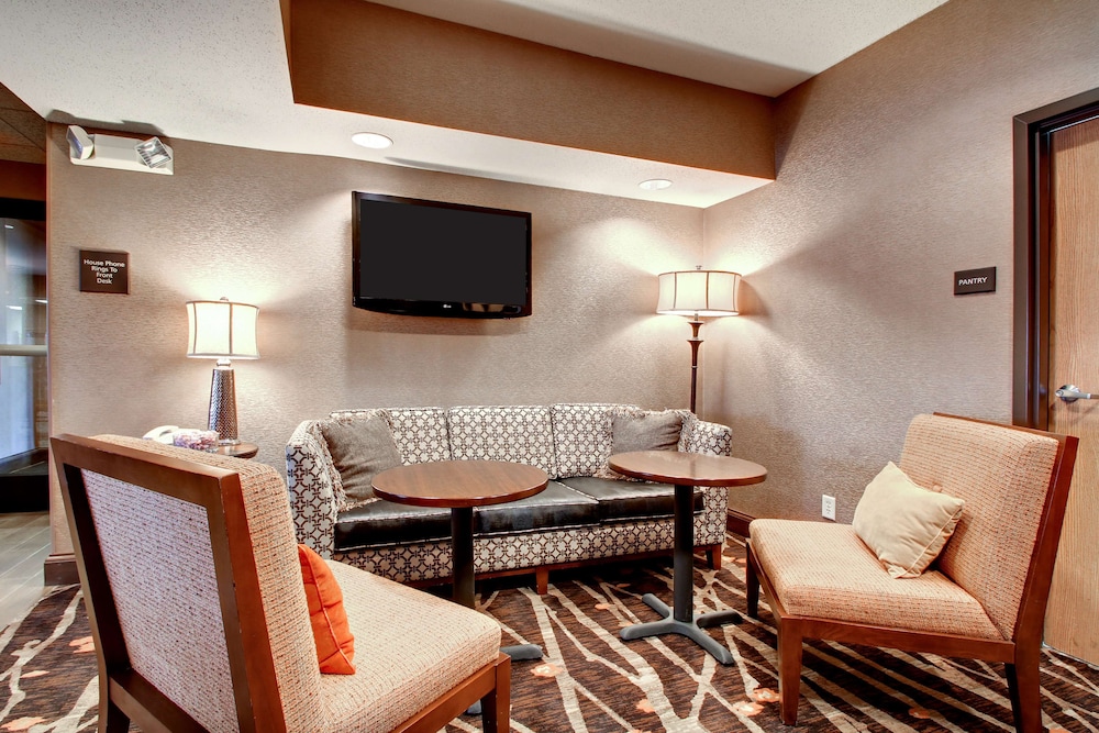 hampton inn ottawa starved rock area