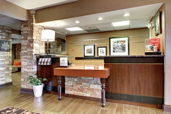 hampton inn ottawa starved rock area