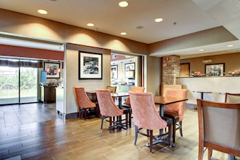 hampton inn ottawa starved rock area