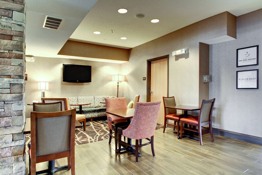 hampton inn ottawa starved rock area