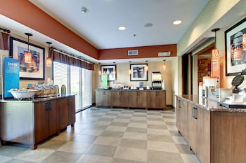 hampton inn ottawa starved rock area