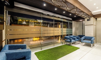 Hotel Orion Crystal,,3 star