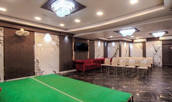 Hotel Orion Crystal,,3 star