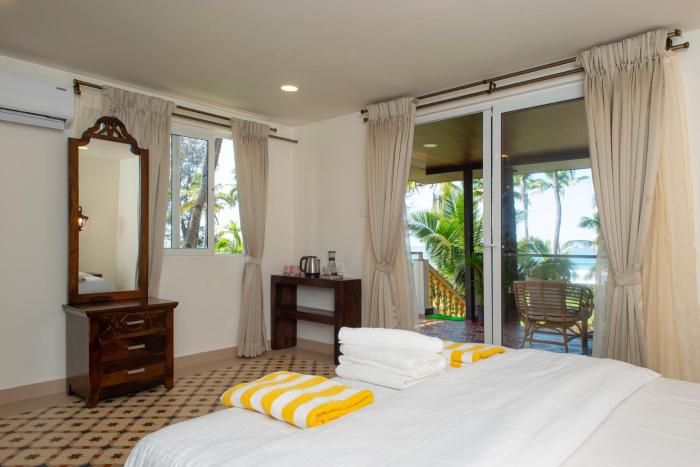 the rose goa beach resort