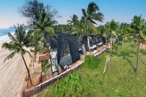 the rose goa beach resort