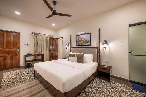 the rose goa beach resort