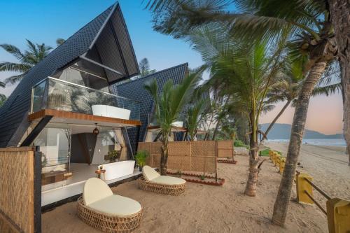 the rose goa beach resort