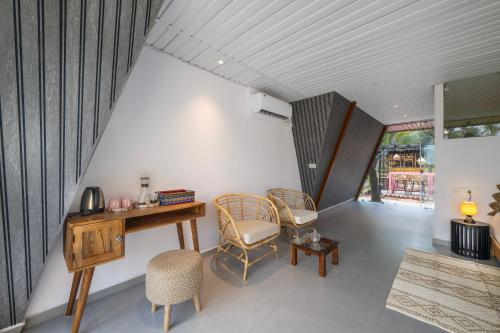 the rose goa beach resort