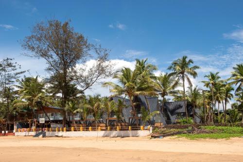 the rose goa beach resort