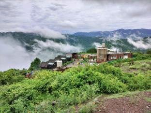 morni hills retreat and heaven